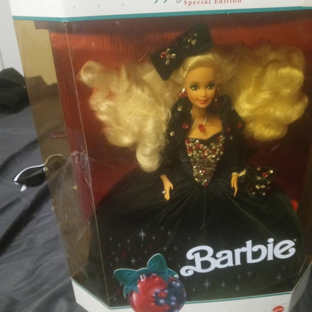 1991 Special Edition Holiday Barbie